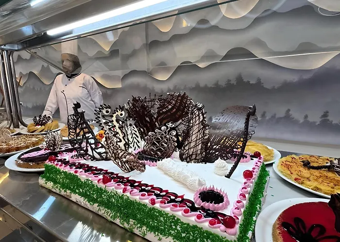 Üdülőközpont Queen T Fanadir